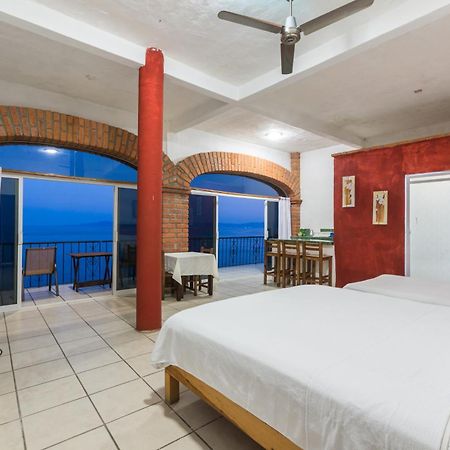 Traditional Sierra Leon Oceanfront Rooms - Adults Only Πουέρτο Βαγιάρτα Εξωτερικό φωτογραφία