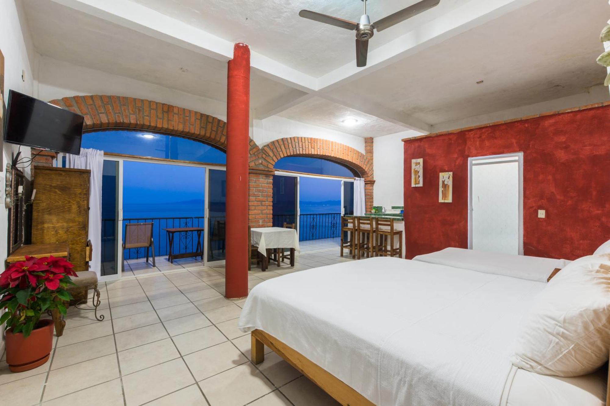 Traditional Sierra Leon Oceanfront Rooms - Adults Only Πουέρτο Βαγιάρτα Εξωτερικό φωτογραφία