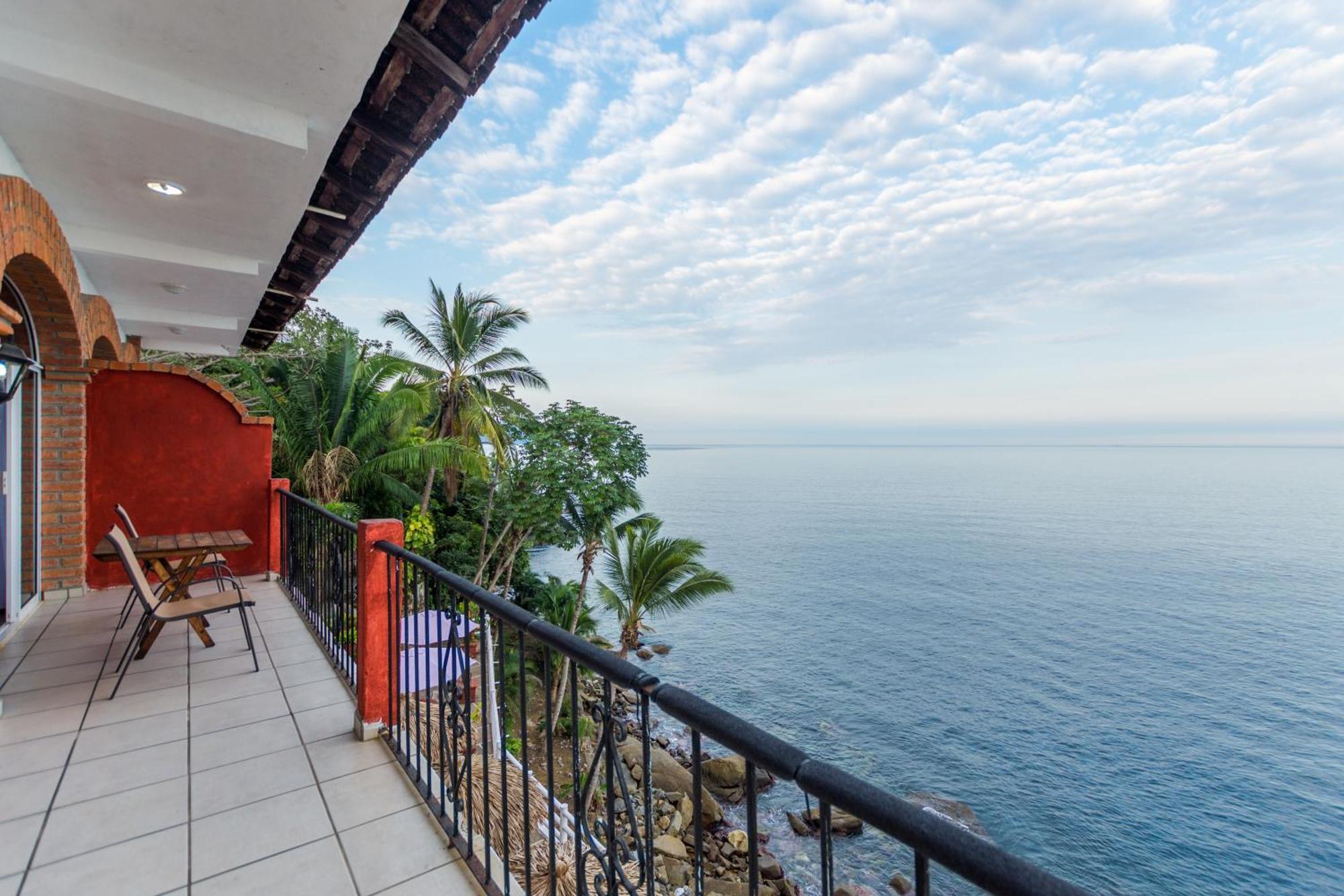 Traditional Sierra Leon Oceanfront Rooms - Adults Only Πουέρτο Βαγιάρτα Εξωτερικό φωτογραφία