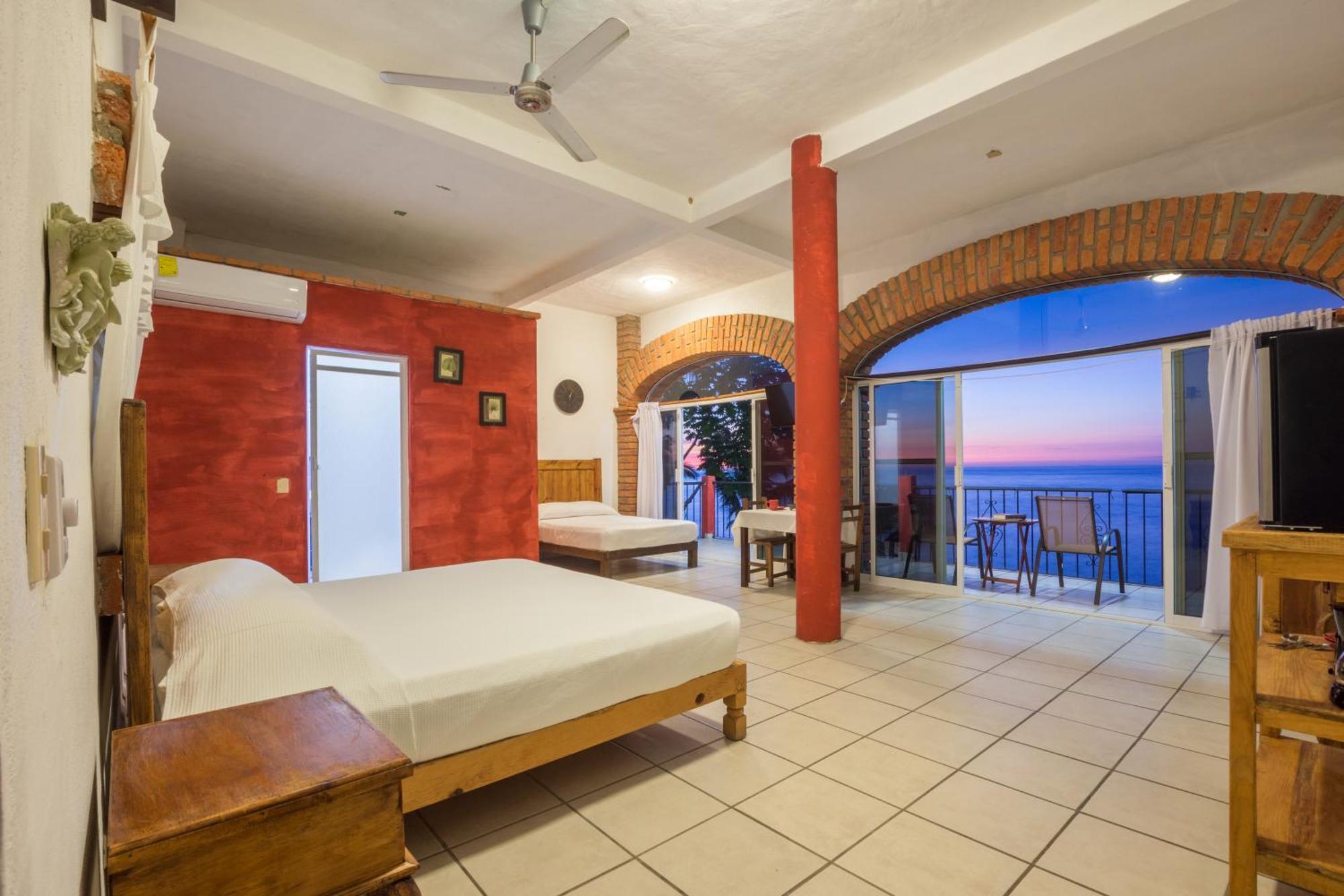 Traditional Sierra Leon Oceanfront Rooms - Adults Only Πουέρτο Βαγιάρτα Εξωτερικό φωτογραφία