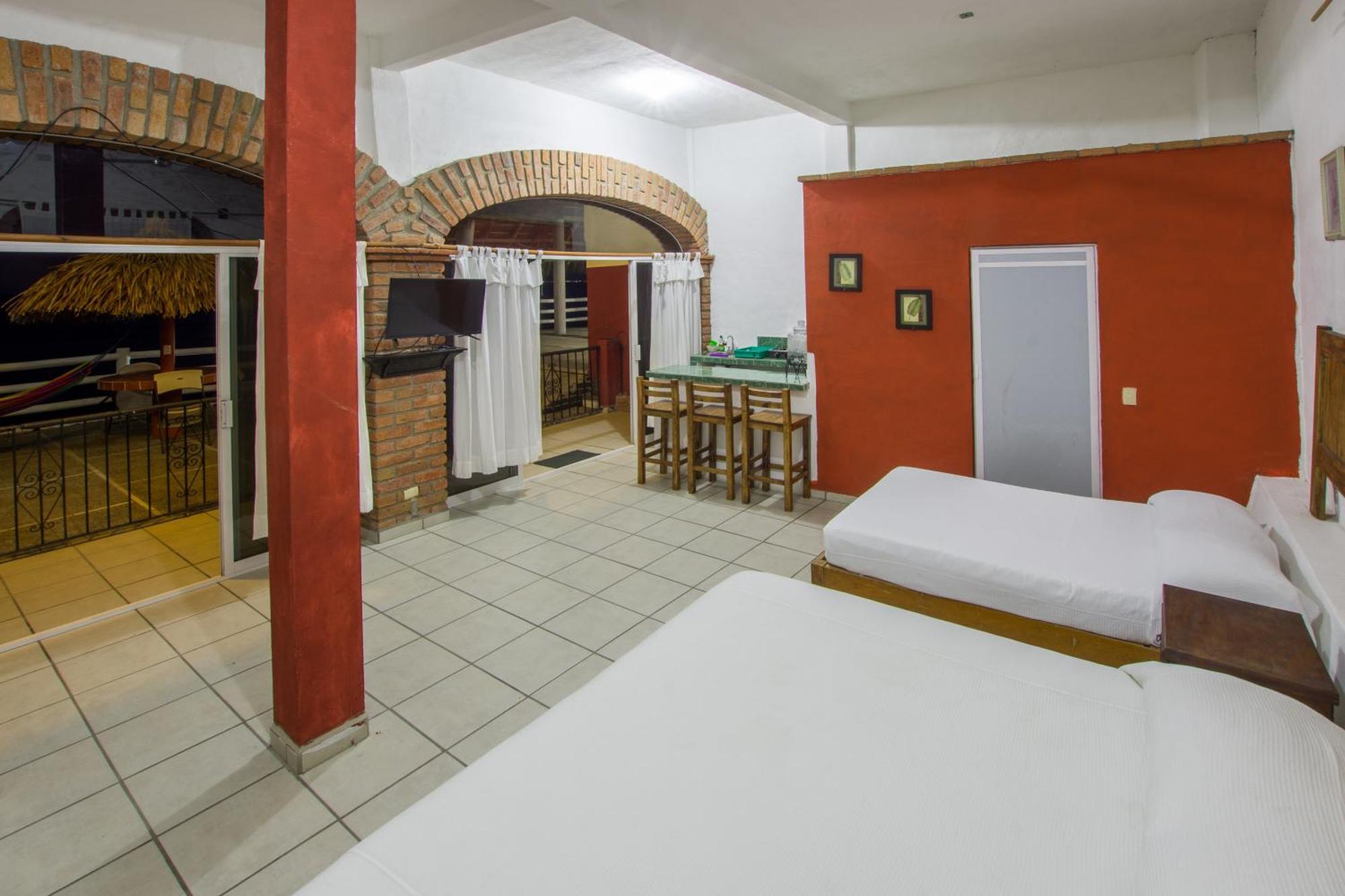 Traditional Sierra Leon Oceanfront Rooms - Adults Only Πουέρτο Βαγιάρτα Εξωτερικό φωτογραφία