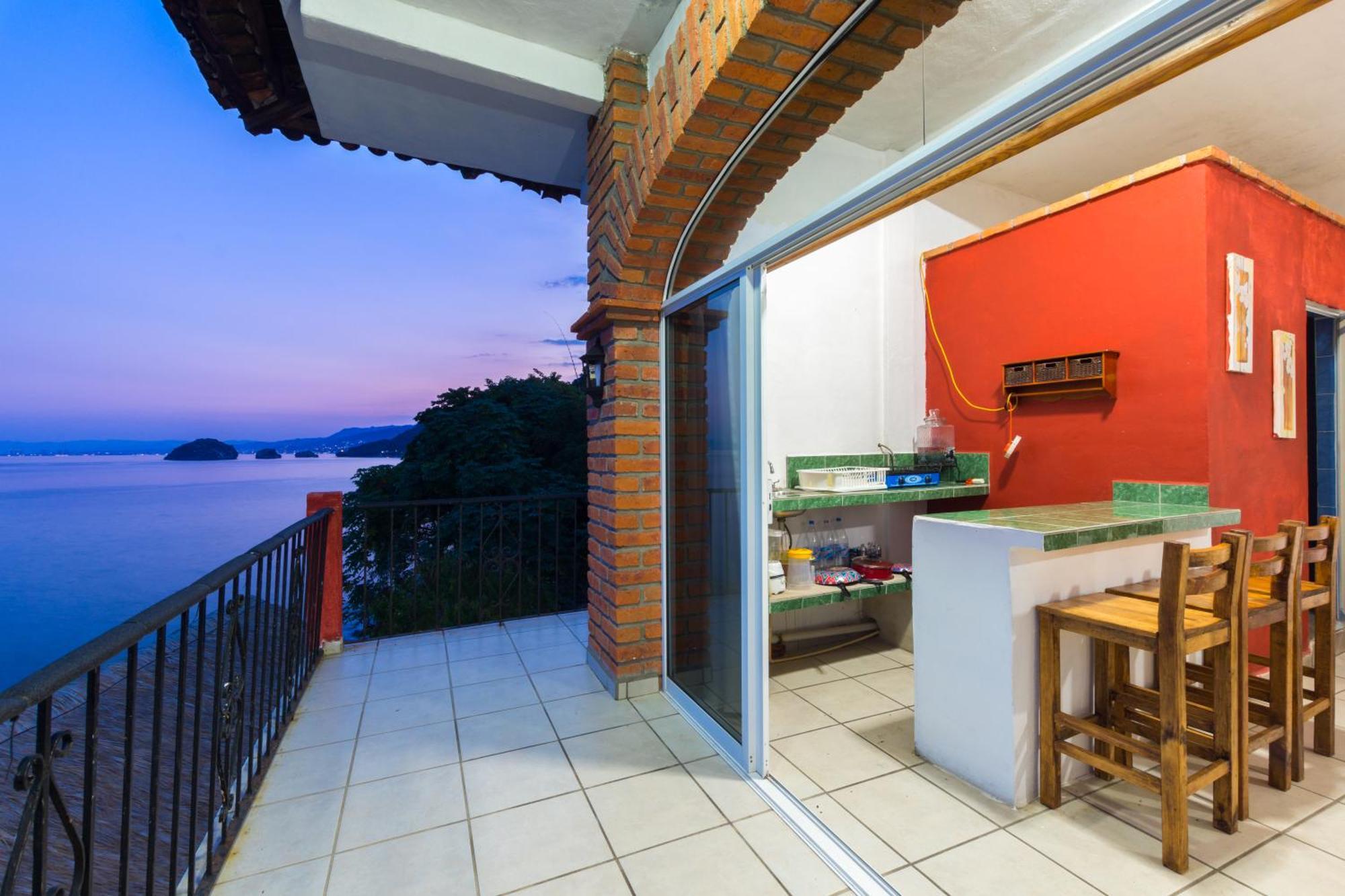 Traditional Sierra Leon Oceanfront Rooms - Adults Only Πουέρτο Βαγιάρτα Εξωτερικό φωτογραφία