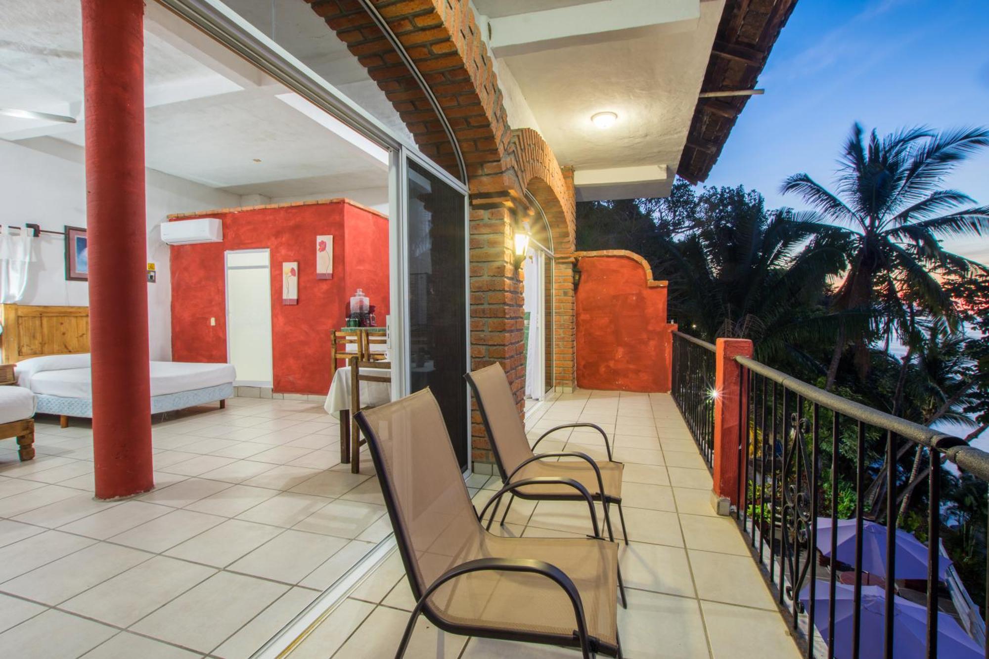 Traditional Sierra Leon Oceanfront Rooms - Adults Only Πουέρτο Βαγιάρτα Εξωτερικό φωτογραφία