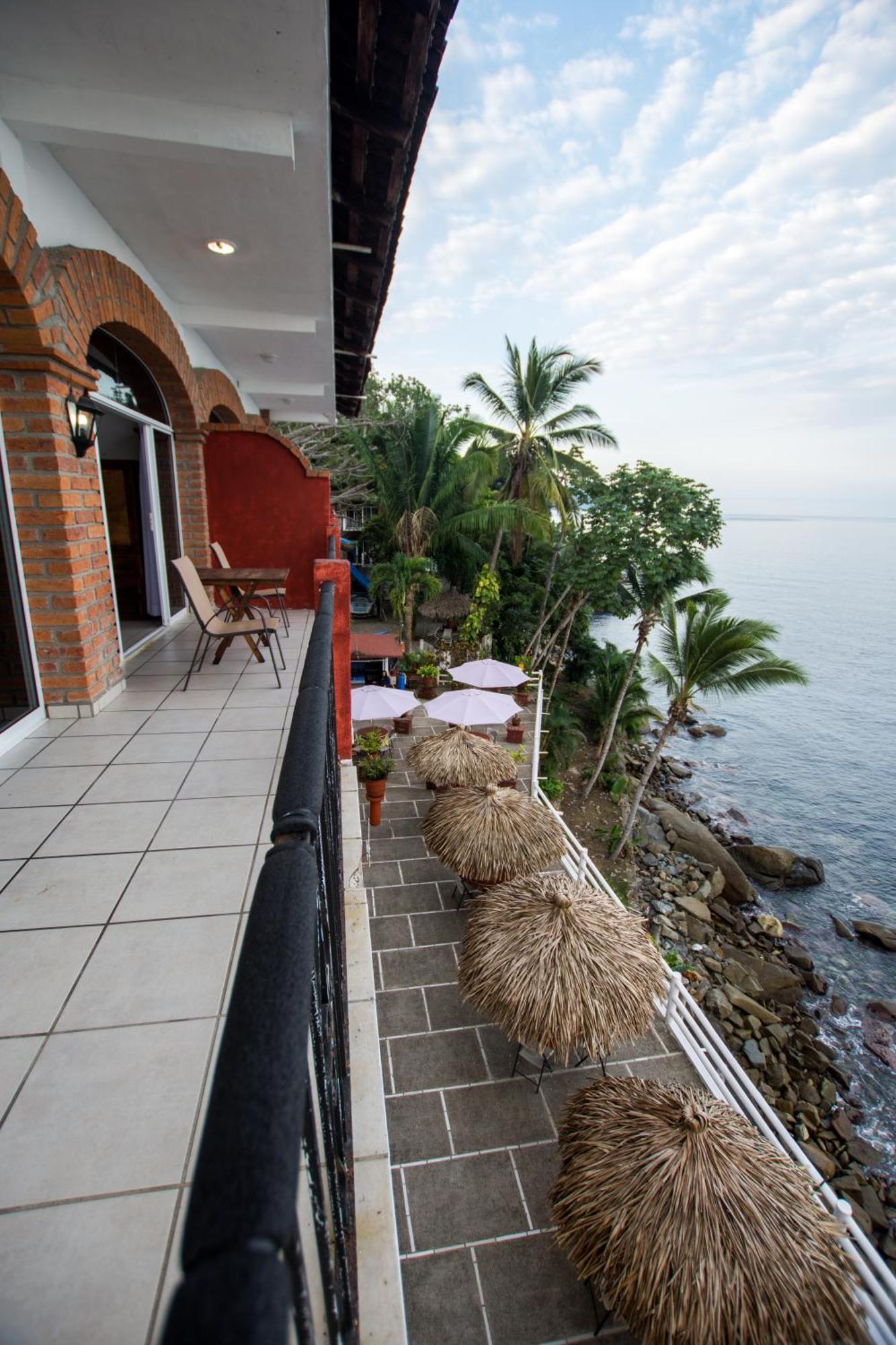 Traditional Sierra Leon Oceanfront Rooms - Adults Only Πουέρτο Βαγιάρτα Εξωτερικό φωτογραφία