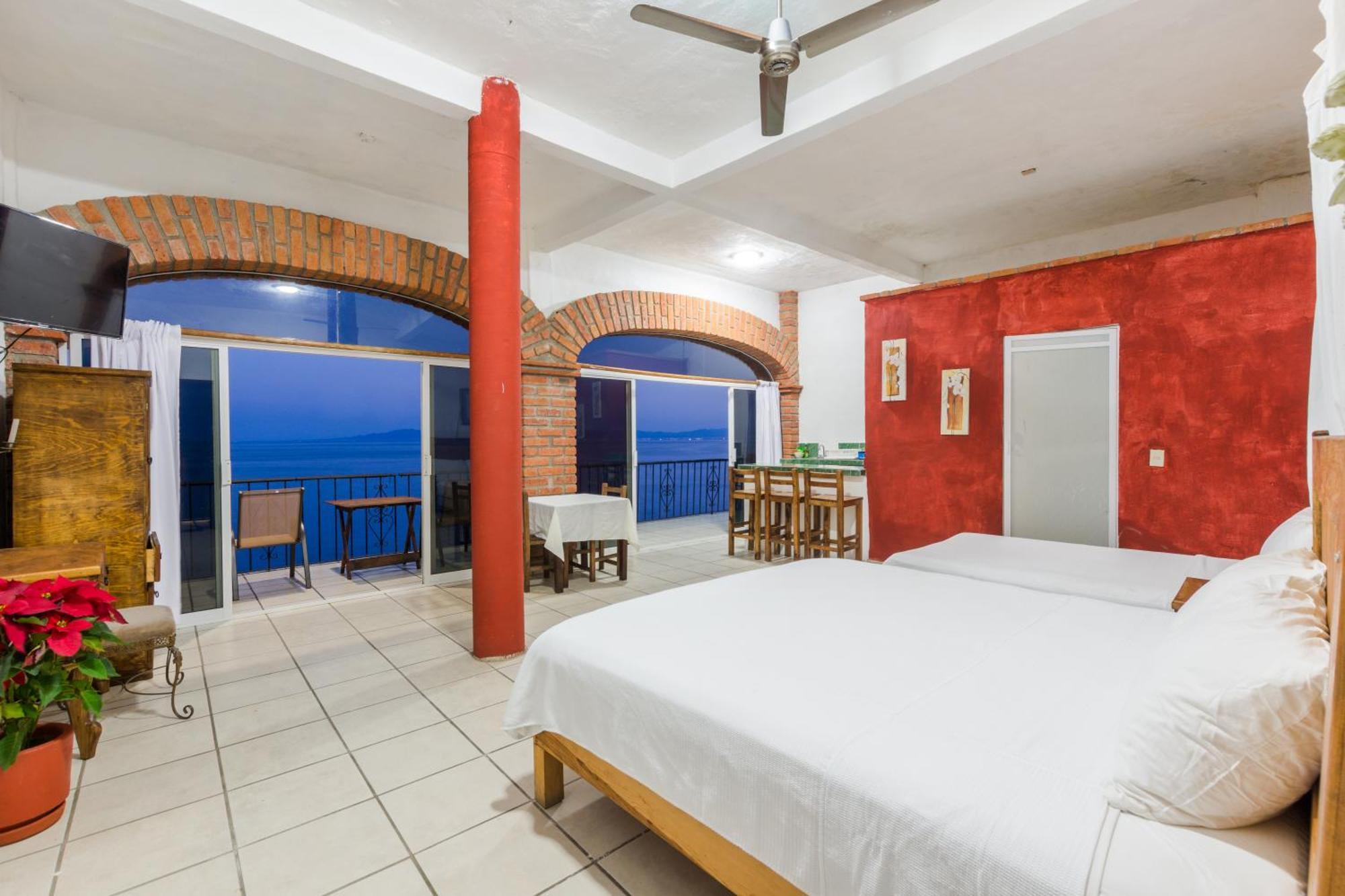 Traditional Sierra Leon Oceanfront Rooms - Adults Only Πουέρτο Βαγιάρτα Εξωτερικό φωτογραφία